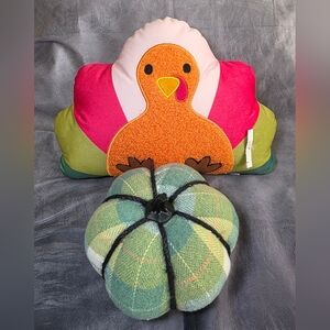 Target Bullseye Turkey Thanksgiving Decorative Throw Pillow & Pumpkin Bundle